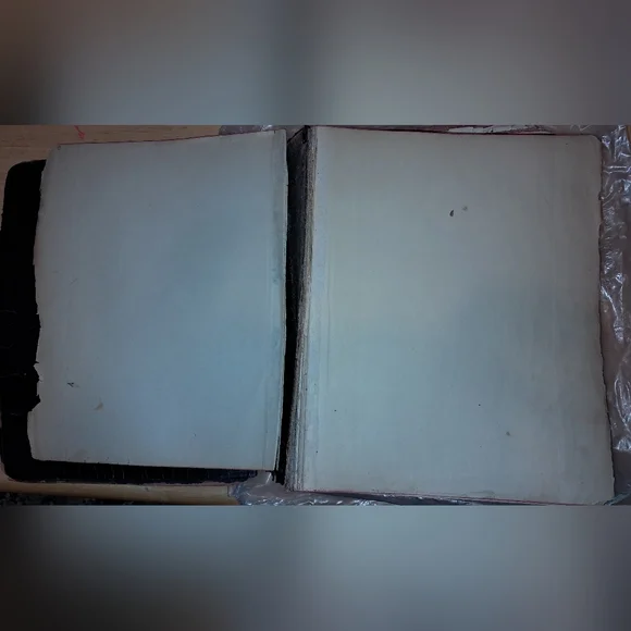 HOLY BIBLE KJV VINTAGE 1938 - Picture 4 of 17